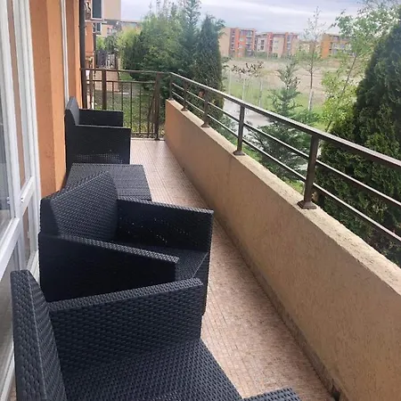 Spacious, 2 Bed Apt, Orchid Apartment Slantschew brjag