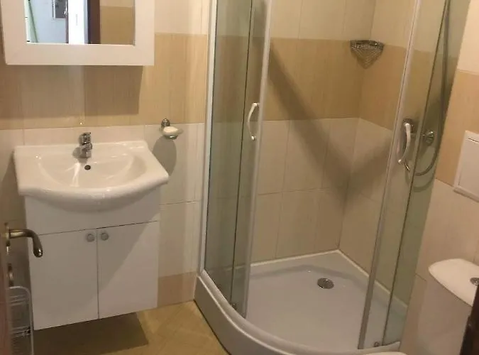 Daire Spacious, 2 Bed Apt, Orchid *