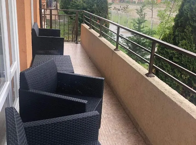 Spacious, 2 Bed Apt, Orchid Daire Sunny Beach